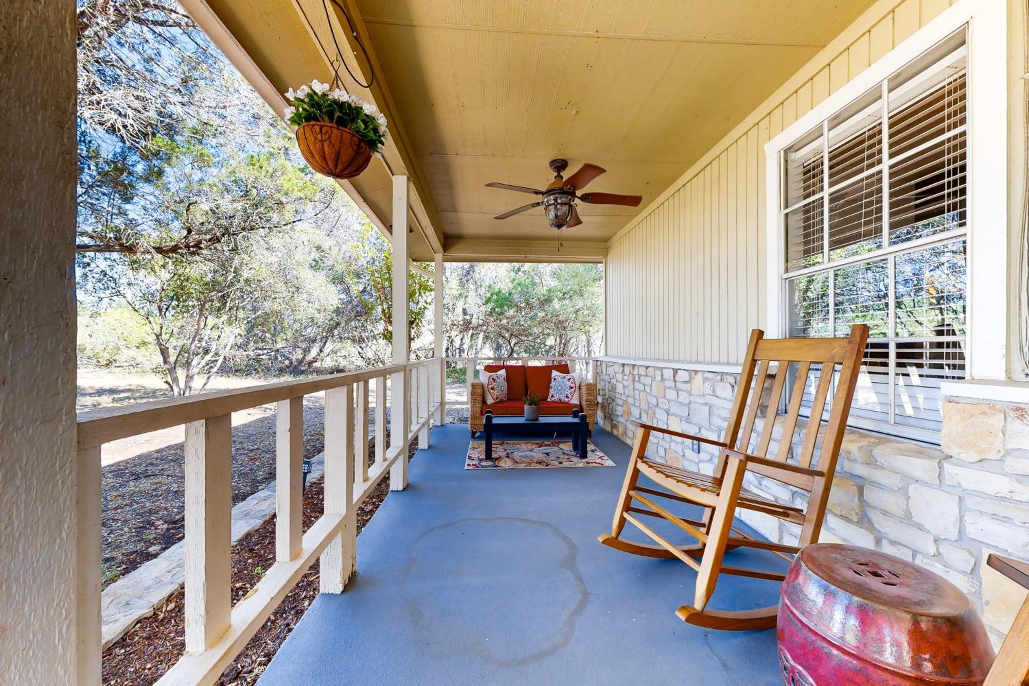 Meadow Creek Cottage Wimberley Exterior photo